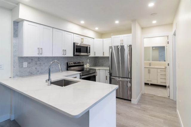 7115 134 Street 12, Surrey