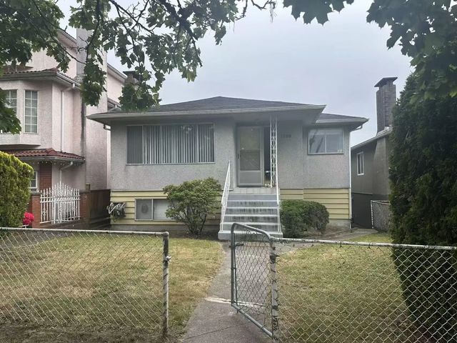 1380 E 54th Avenue, Vancouver