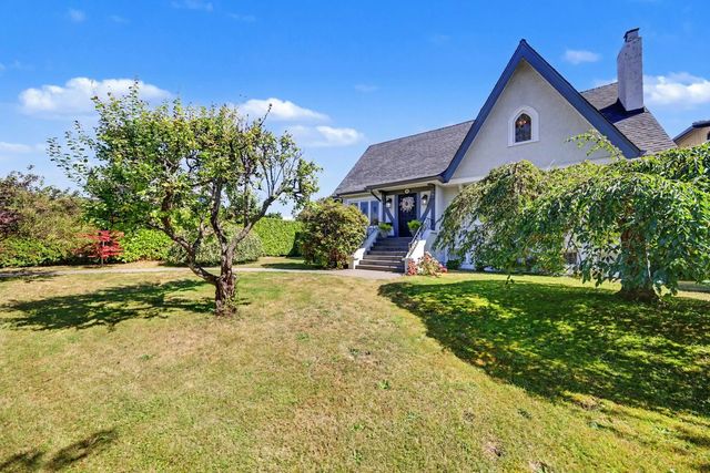 952 Grand Boulevard, North Vancouver