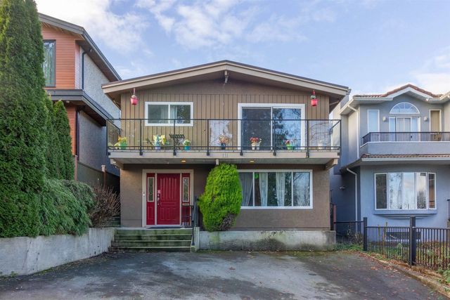 111 N Fell Avenue, Burnaby