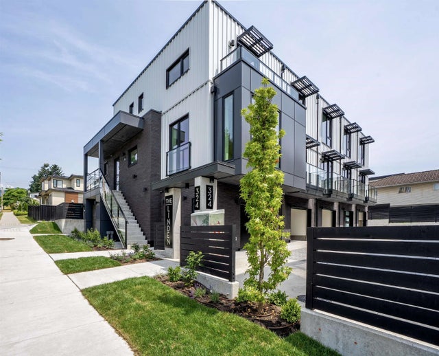 324 E Ridgeway Avenue Th8, North Vancouver