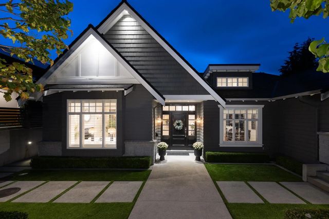 977 Melbourne Avenue, North Vancouver