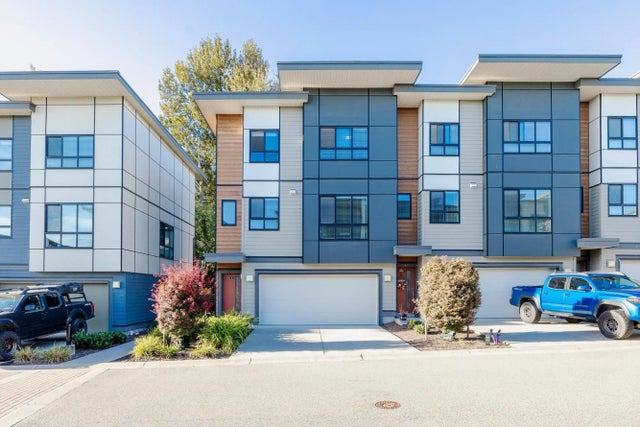 1968 N Parallel Road 6, Abbotsford