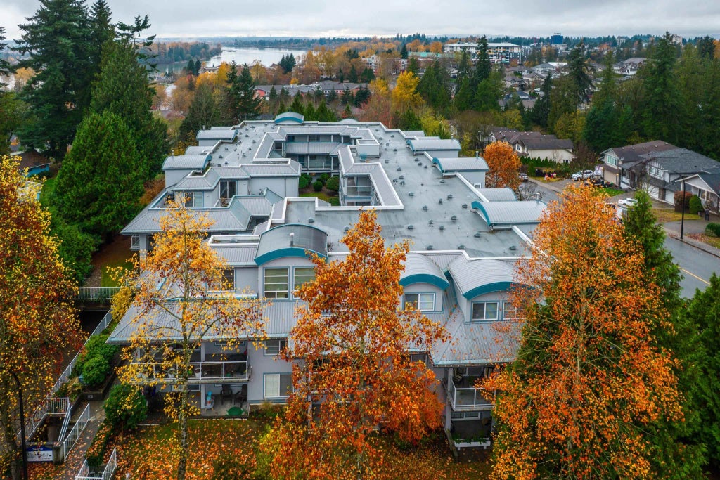 11519 Burnett Street 105, Maple Ridge