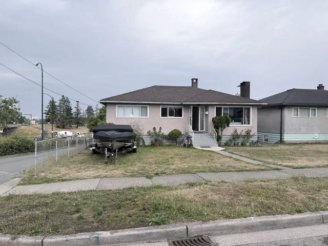 1372 E 64th Avenue, Vancouver
