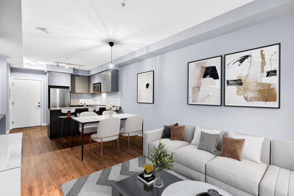 6420 194 Street 211, Surrey