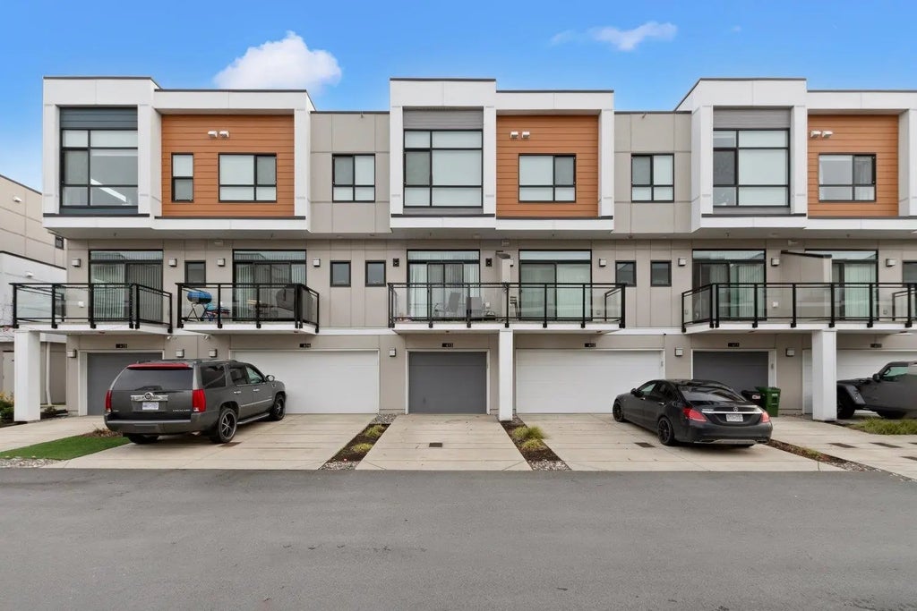 46150 Thomas Road 413, Chilliwack