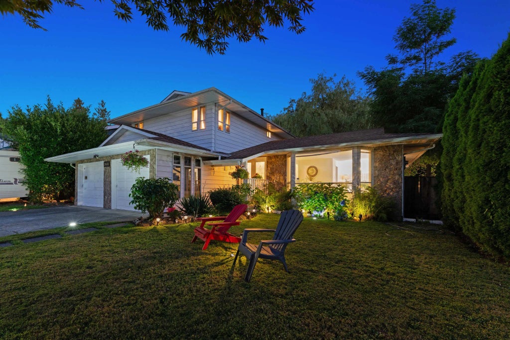 21034 Barker Avenue, Maple Ridge