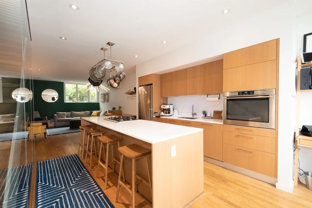 2220 Willow Street, Vancouver