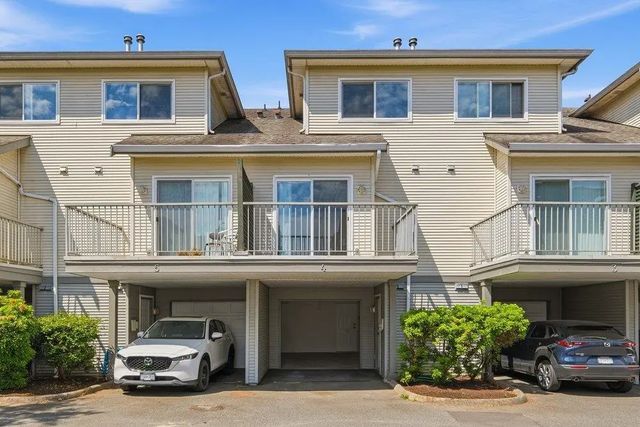 5900 Muir Drive 17, Richmond
