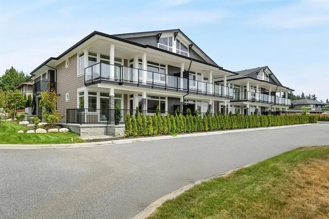 5522 Mccourt Road 4, Sechelt