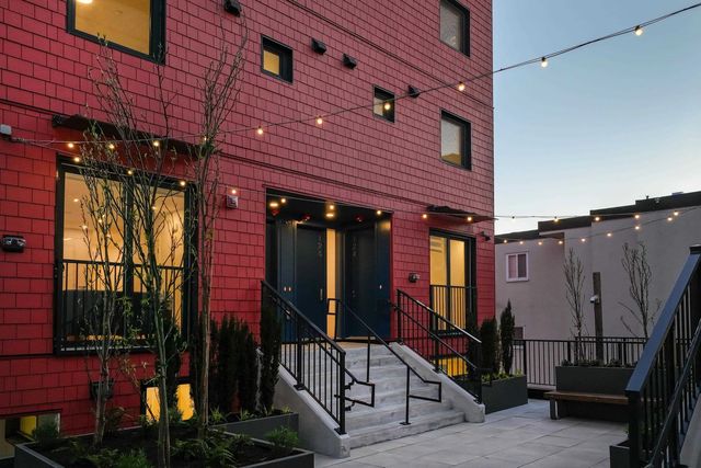 1552 E 3rd Avenue 124, Vancouver
