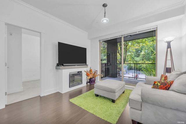 7418 Byrnepark Walk 203, Burnaby