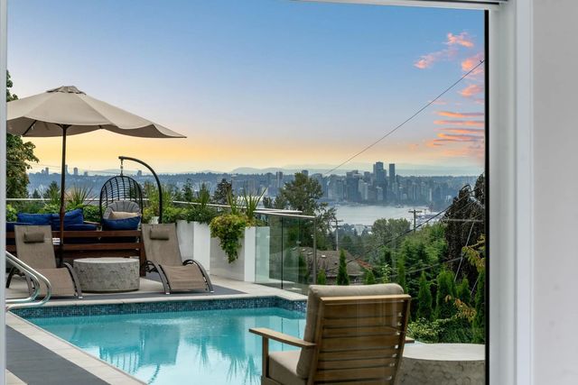 3980 Norwood Avenue, North Vancouver