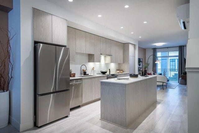 16355 21 Avenue 19, Surrey