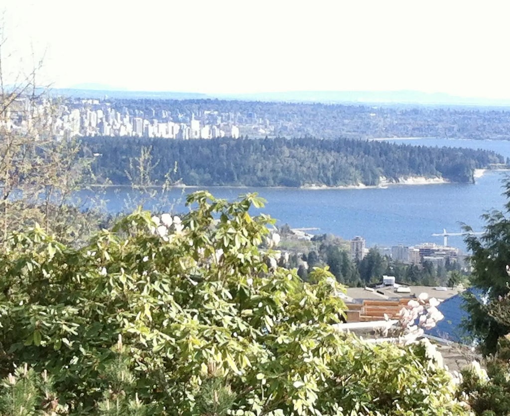 1378 Chartwell Drive, West Vancouver