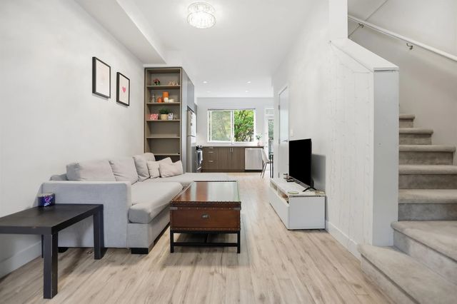 7458 Britton Street 32, Burnaby