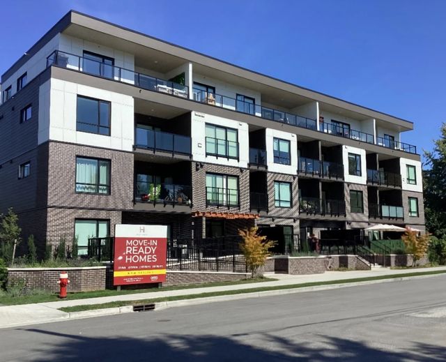 2277 Hawthorne Avenue 303, Port Coquitlam