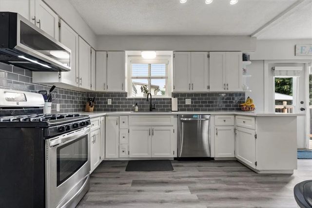 46551 Teton Avenue, Chilliwack