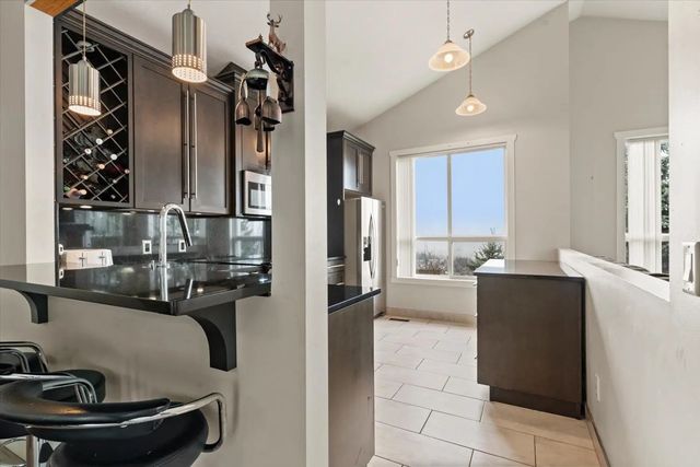 5260 Goldspring Place 1706, Chilliwack