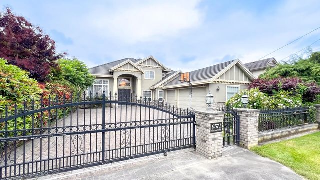 6571 Chatsworth Road, Richmond