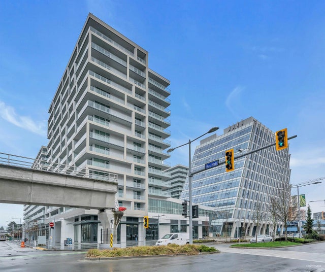 6320 No. 3 Road 860, Richmond