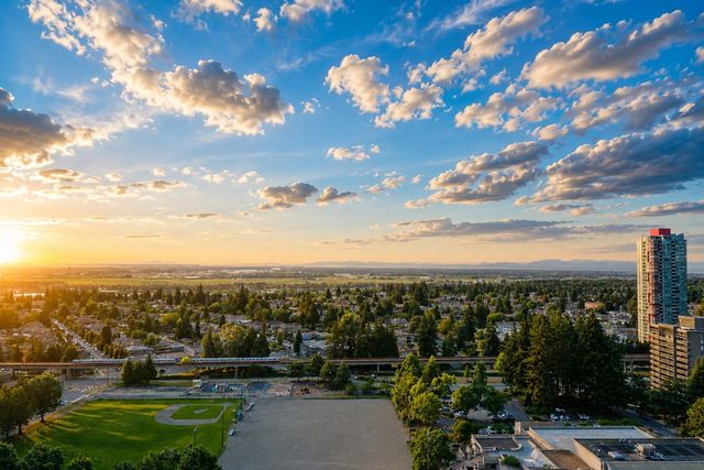 4880 Bennett Street 2707, Burnaby