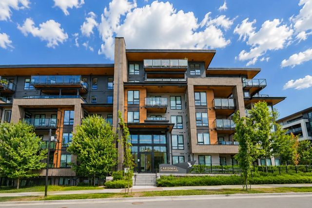 615 Cottonwood Avenue 307, Coquitlam