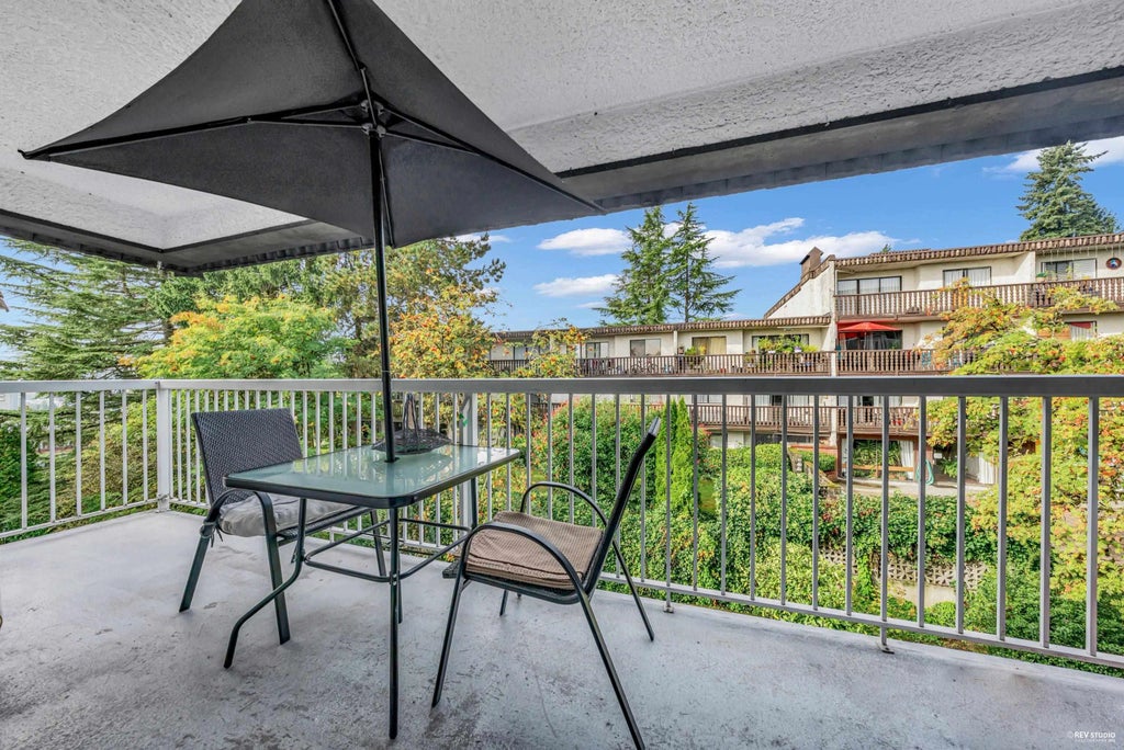 371 Ellesmere Avenue 302, Burnaby