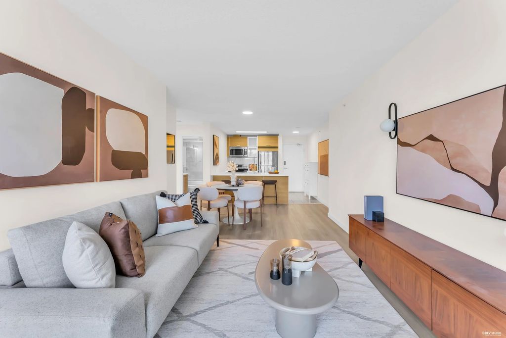 9981 Whalley Boulevard 209, Surrey