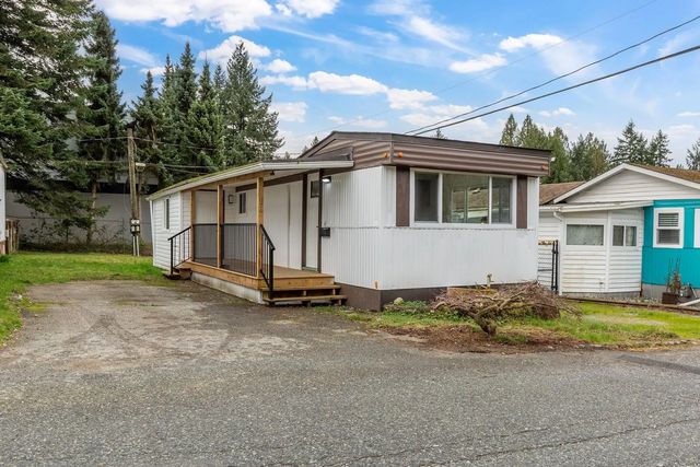 21163 Lougheed Highway 18, Maple Ridge