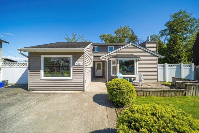 2116 Winston Court, Langley