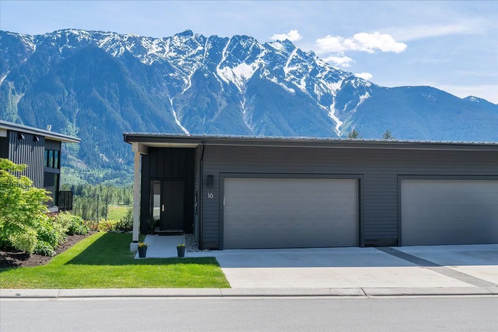 4000 Sunstone Way 16, Pemberton