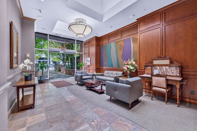 5770 Oak Street 213, Vancouver