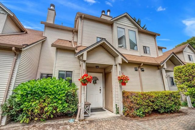 98 Begin Street 3, Coquitlam