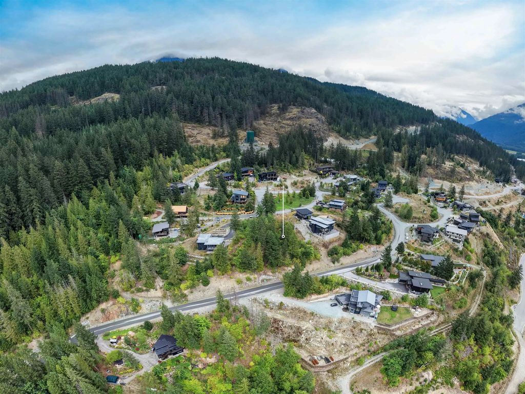 1709 Wishbone Court, Squamish