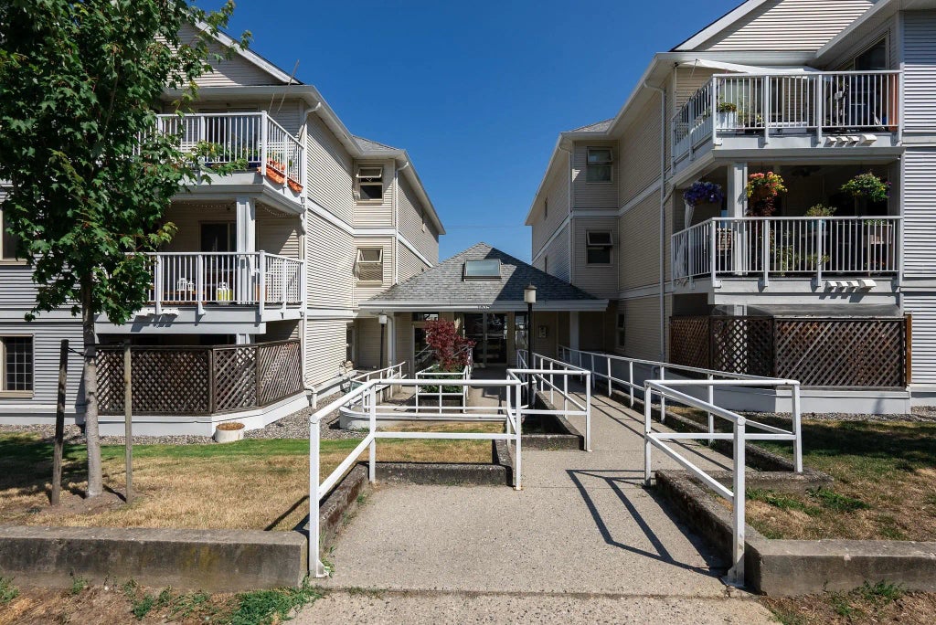 1615 Frances Street 203, Vancouver