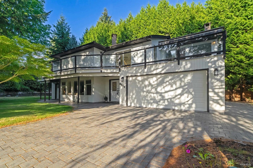 8515 Ansell Place, West Vancouver