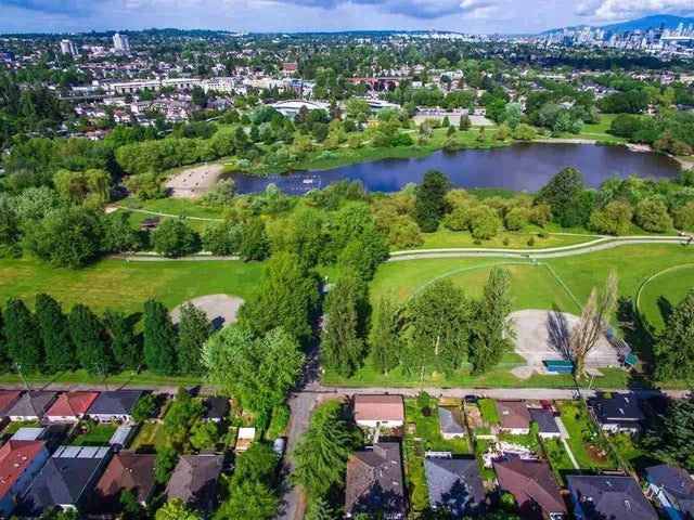 3290 Garden Drive, Vancouver