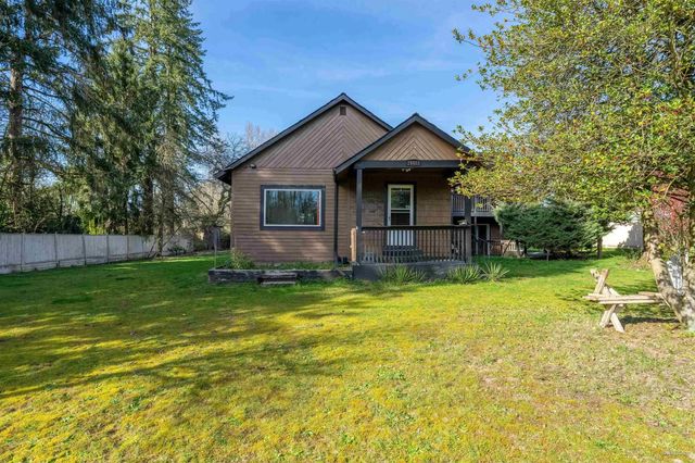 24483 Dewdney Trunk Road, Maple Ridge