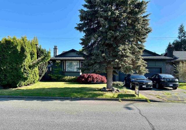 7560 Waterton Drive, Richmond