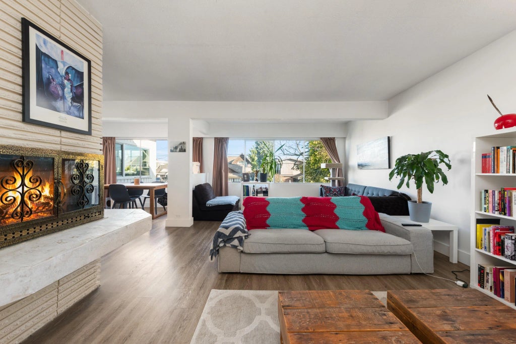 1657 Beach Grove Road, Delta