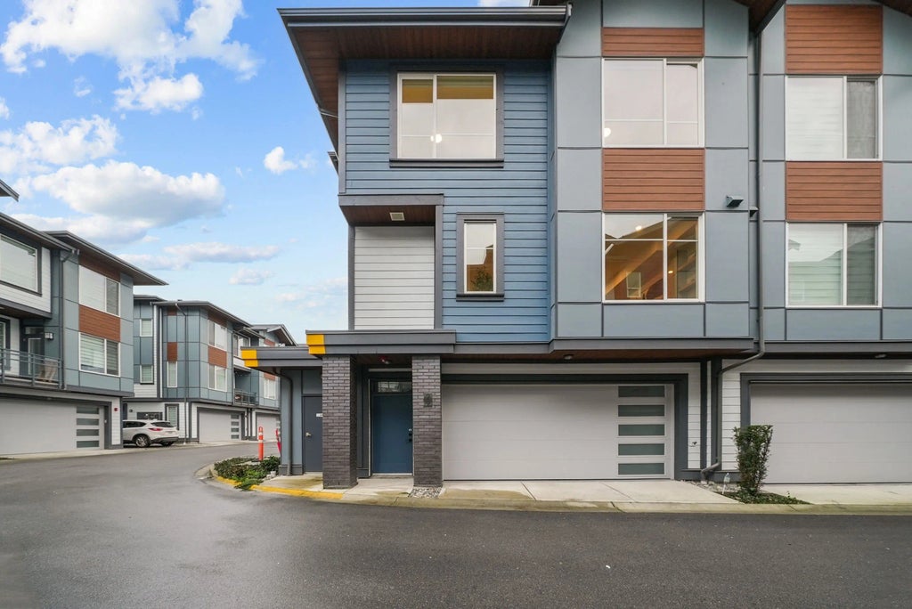 20763 76 Avenue 29, Langley