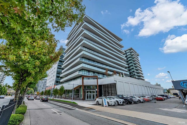 5593 No 3 Road 902, Richmond