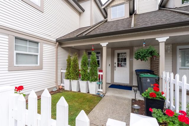 16318 82 Avenue 13, Surrey