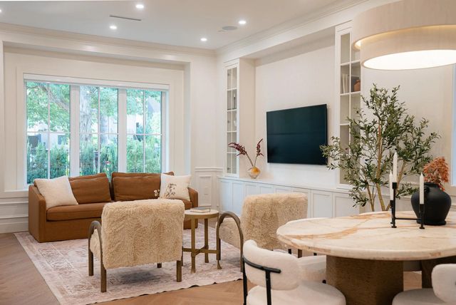 127 W 17th Avenue 1, Vancouver