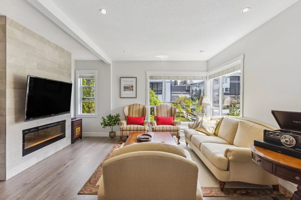 16337 23a Avenue 36, Surrey
