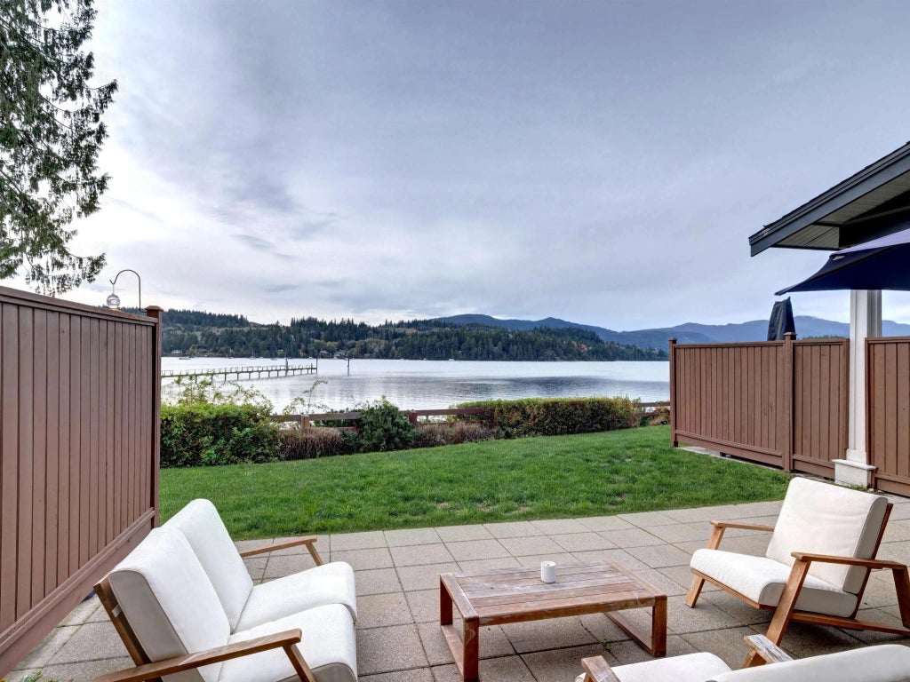 5917 Beachgate Lane, Sechelt