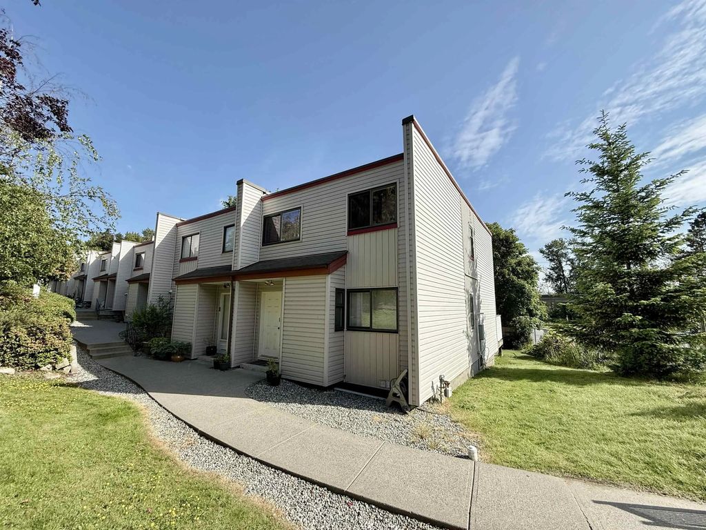 6762 Kneale Place, Burnaby