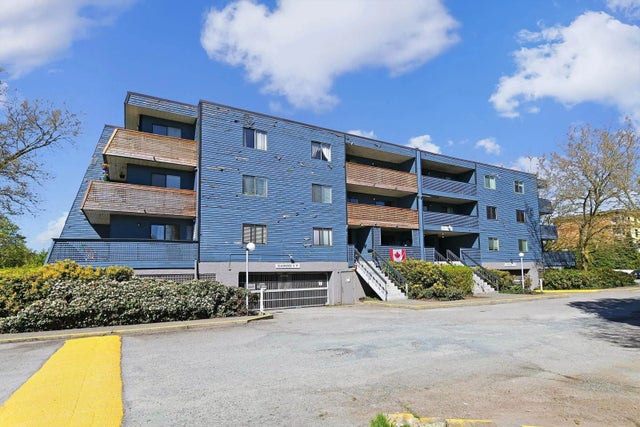 5906 176a Street 310, Surrey